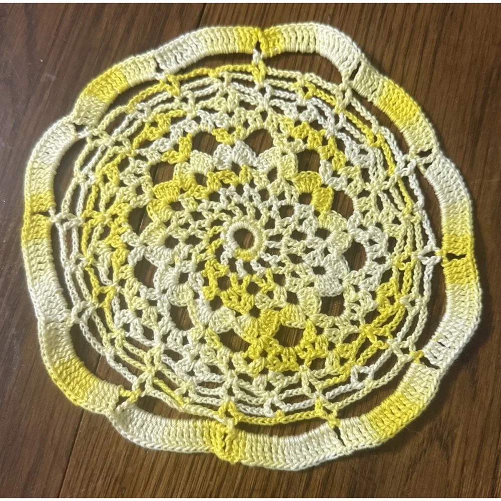 LARGE LOT VINTAGE‎ BATTENBURG LACE, CUT-OUTS AND DOILIES PRICED INDIVIDUALLY